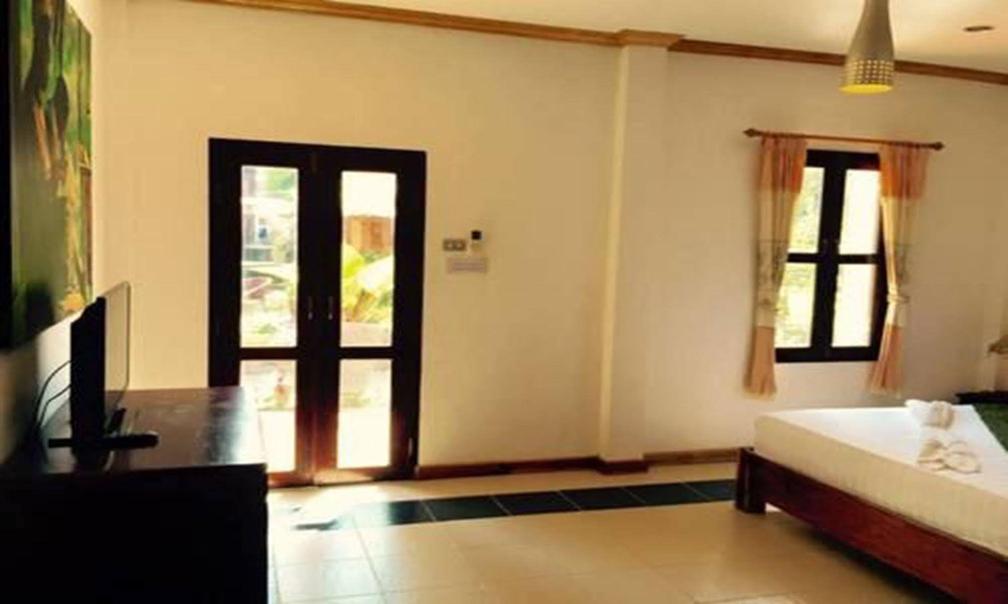 Luang Prabang Oasis Hotel Buitenkant foto