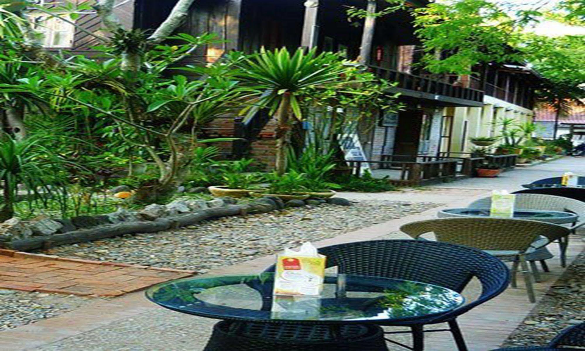 Luang Prabang Oasis Hotel Buitenkant foto